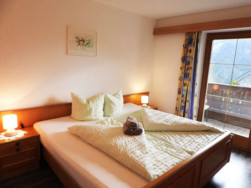 Doppelzimmer mit Balkon im Gasthof Sonnenhof